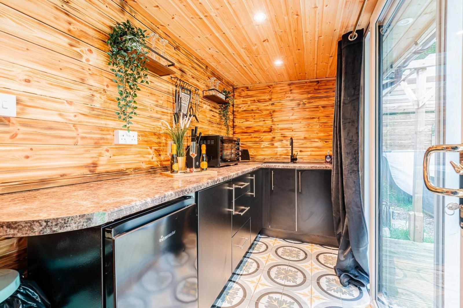Cozy Cottage With Hot Tub! Cadnam Luaran gambar